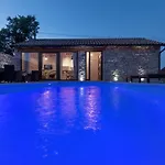 Cozy Pietra With Private Pool And Whirpool *