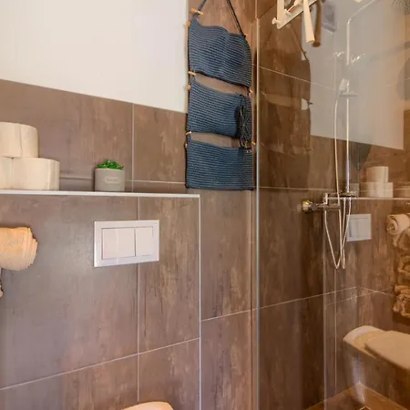 Cozy Pietra With Private Pool And Whirpool Βίλα