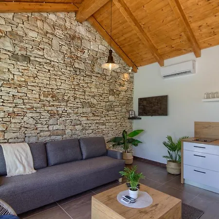 Cozy Pietra With Private Pool And Whirpool Βίλα *