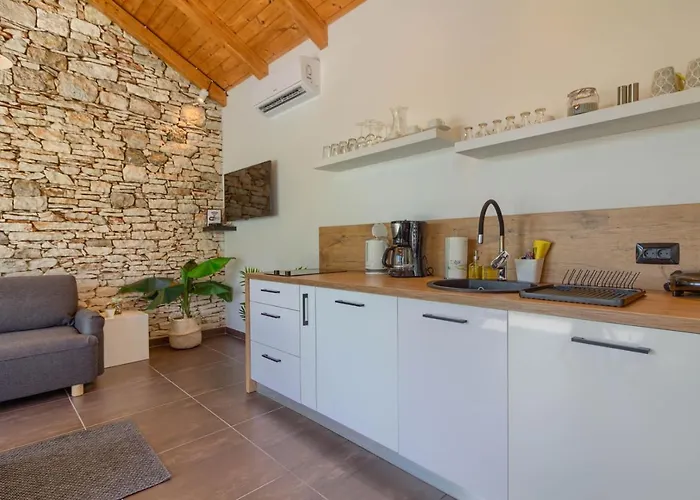 Villa Cozy Pietra With Private Pool And Whirpool *