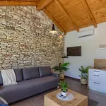 Cozy Pietra With Private Pool And Whirpool Villa *