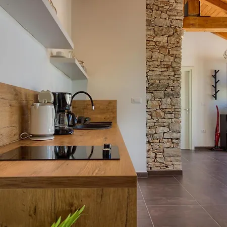 Villa Cozy Pietra With Private Pool And Whirpool *