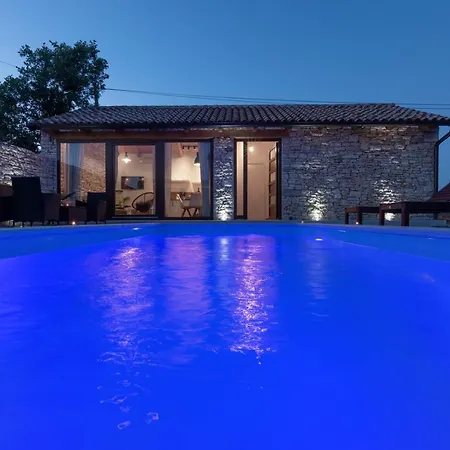 Cozy Pietra With Private Pool And Whirpool *