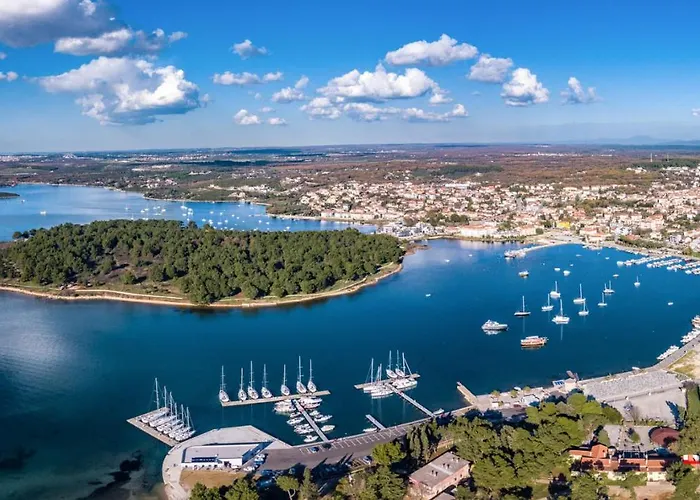 Cozy Pietra With Private Pool And Whirpool Villa