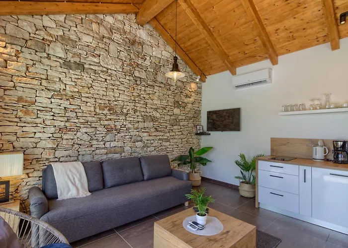 Cozy Pietra With Private Pool And Whirpool Villa *